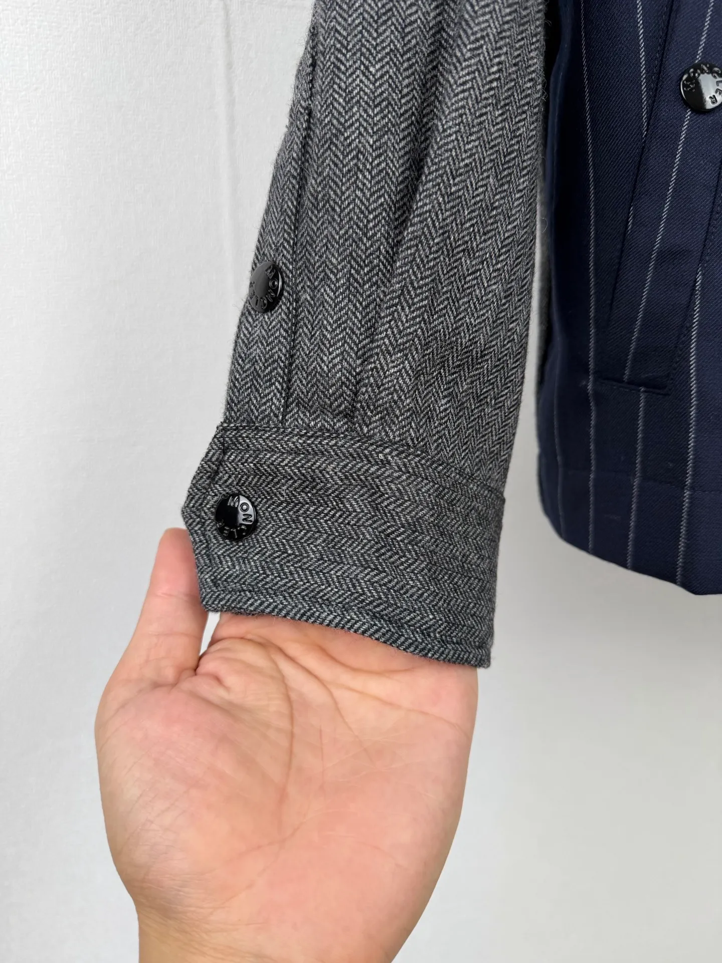 MONCLER/ Classic Moncler 1: Moncler 2: 3: ： 1:1 Moncler 1:1 Moncler 1:1 Moncler 1:1 Moncler ： Size： S M L XL